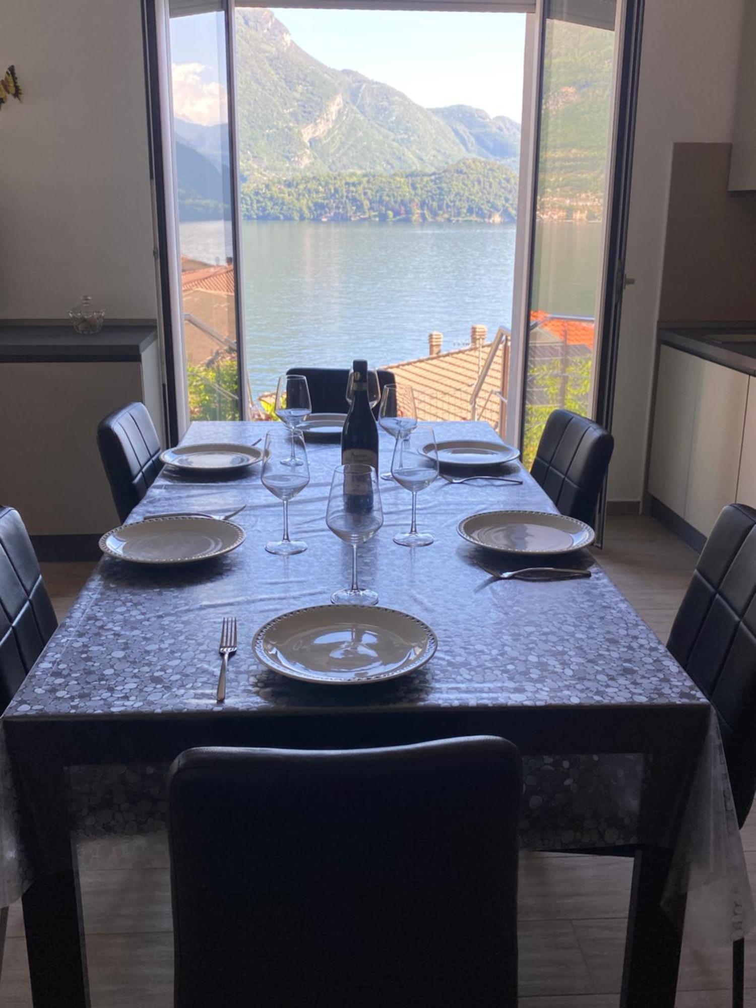 Appartamento Sosta Sul Lago Lezzeno Exterior photo